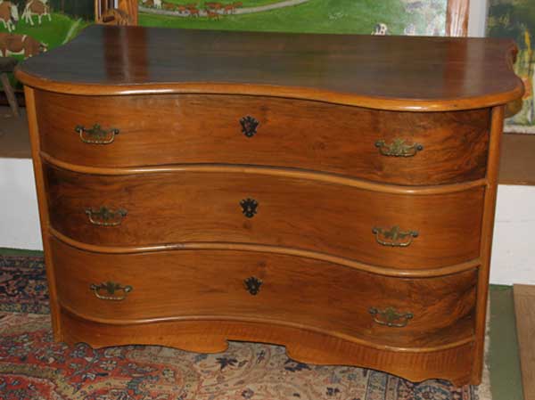 Commode Bernoise