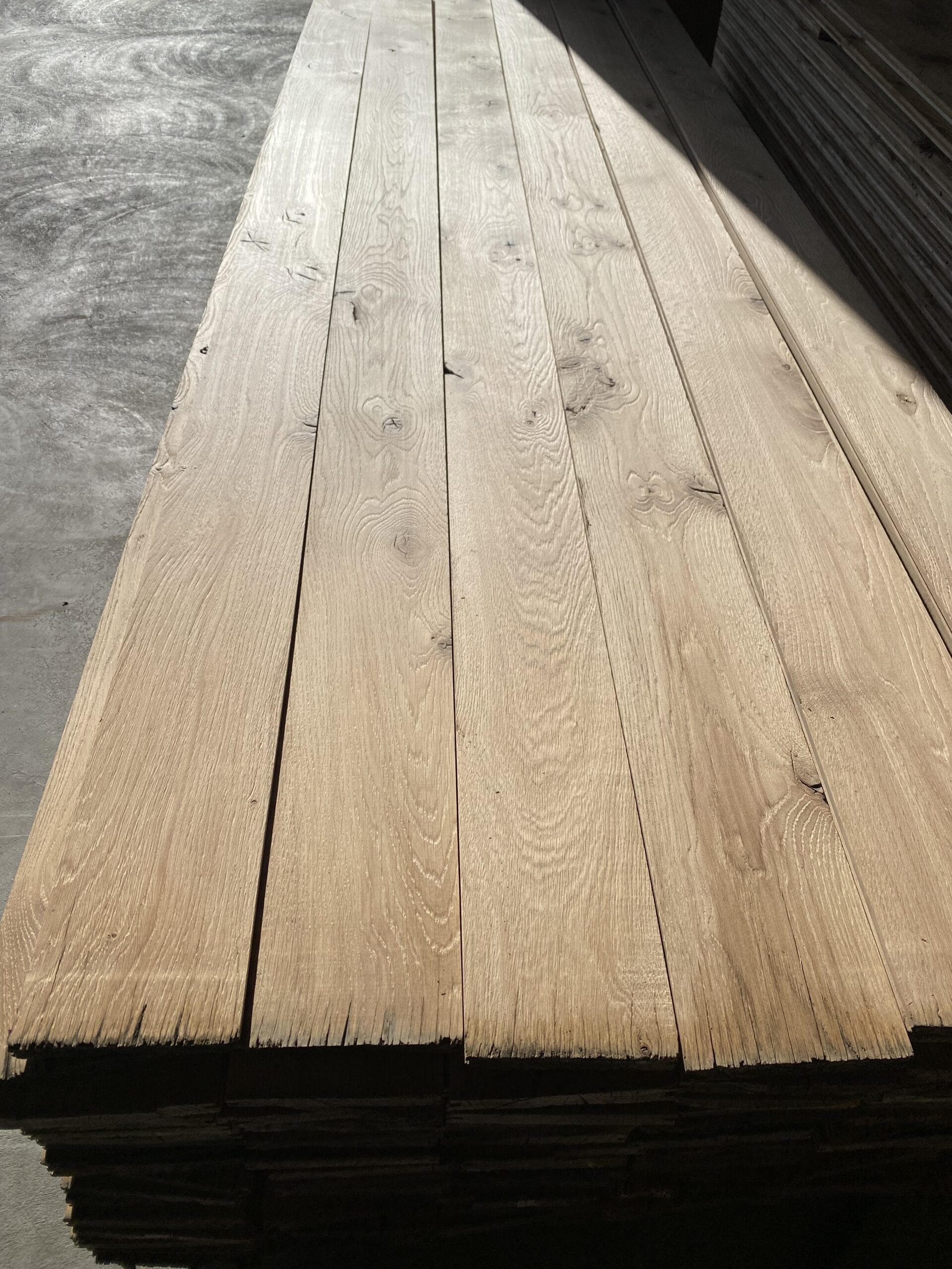 Plancher en vieux chêne